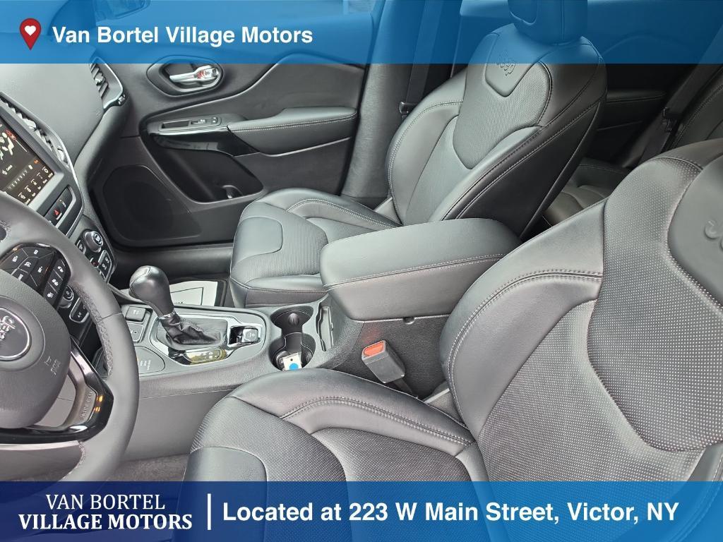 used 2023 Jeep Cherokee car, priced at $21,900