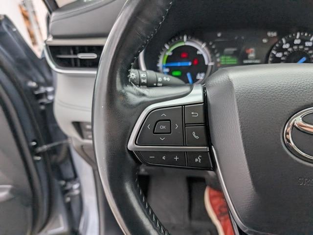 used 2021 Toyota Highlander Hybrid car, priced at $28,113