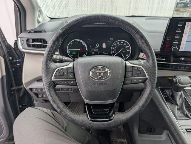 used 2021 Toyota Sienna car, priced at $43,850