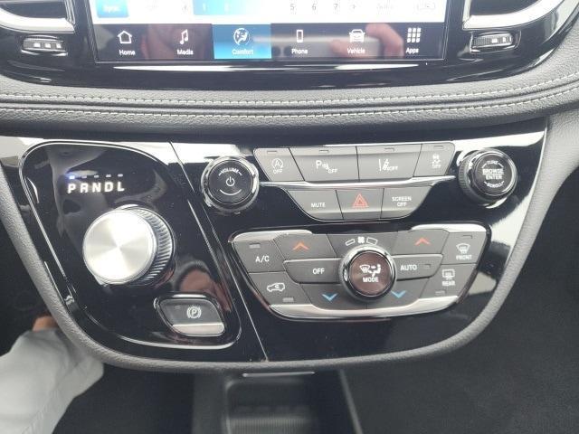 new 2026 Chrysler Pacifica car, priced at $44,382