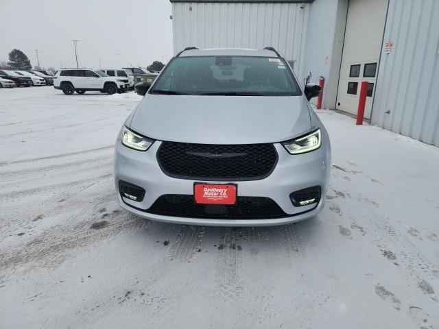 new 2026 Chrysler Pacifica car, priced at $44,382