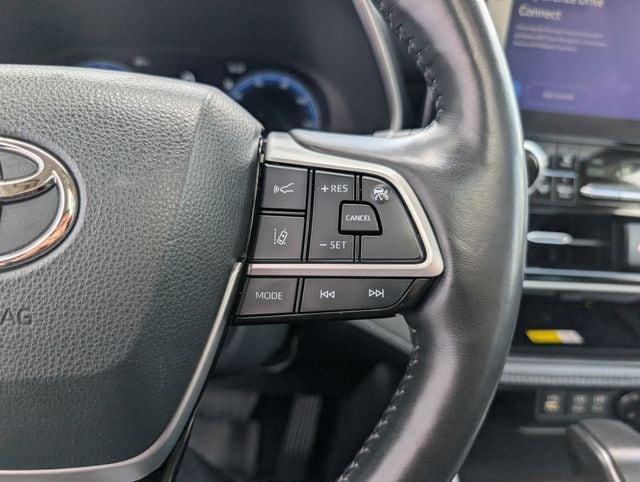 used 2023 Toyota Highlander car, priced at $38,210