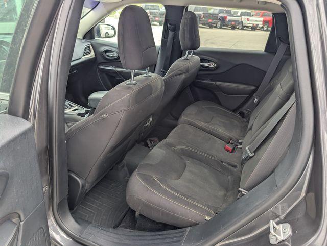 used 2015 Jeep Cherokee car, priced at $8,141