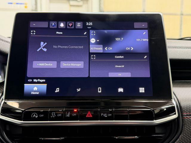 used 2025 Jeep Compass car