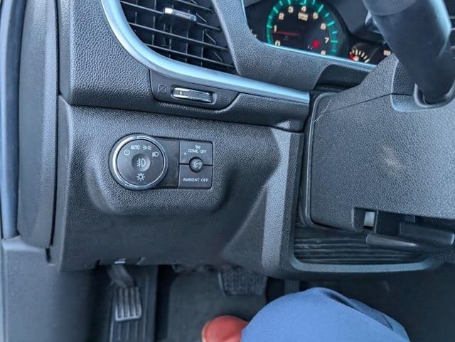 used 2015 Chevrolet Traverse car, priced at $5,657