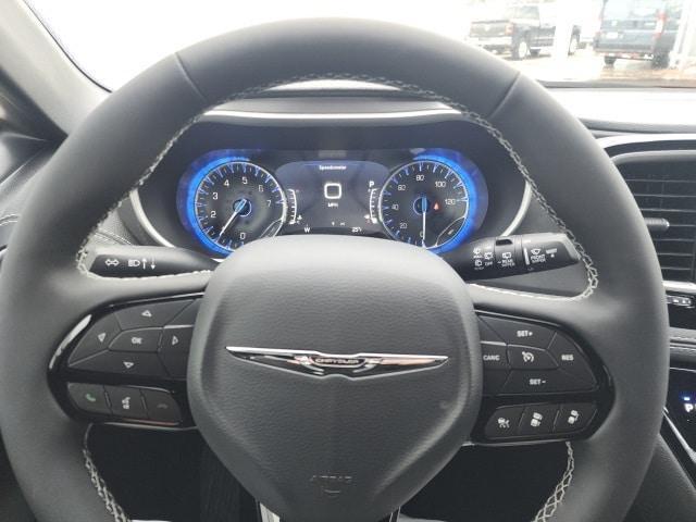 new 2026 Chrysler Pacifica car, priced at $44,382