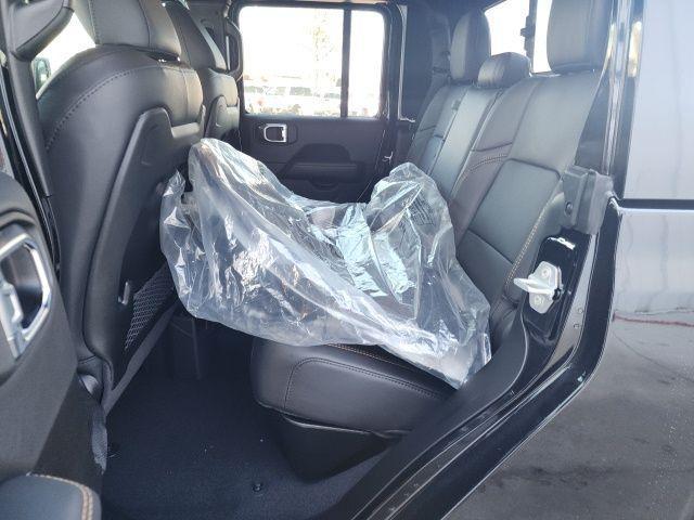 new 2026 Jeep Gladiator car, priced at $45,475