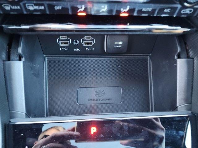 new 2025 Jeep Grand Cherokee car, priced at $39,928