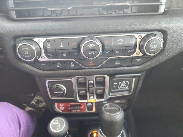 new 2026 Jeep Gladiator car, priced at $45,945