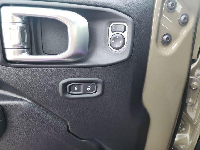 new 2026 Jeep Gladiator car, priced at $45,945