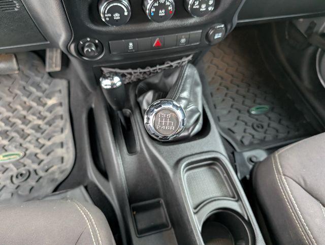 used 2013 Jeep Wrangler Unlimited car, priced at $16,050