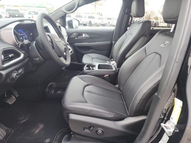 new 2026 Chrysler Pacifica car, priced at $41,080