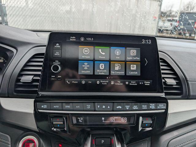 used 2025 Honda Odyssey car, priced at $35,917