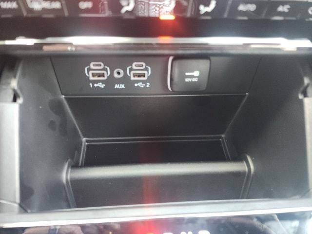 new 2025 Jeep Grand Cherokee car, priced at $41,102