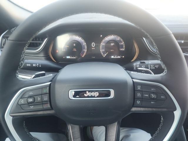 new 2025 Jeep Grand Cherokee car, priced at $41,102