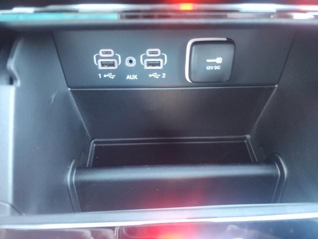 new 2025 Jeep Grand Cherokee car, priced at $41,102