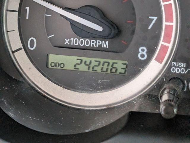 used 2004 Toyota Sienna car, priced at $4,115