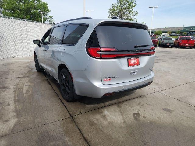 new 2026 Chrysler Pacifica car, priced at $45,605