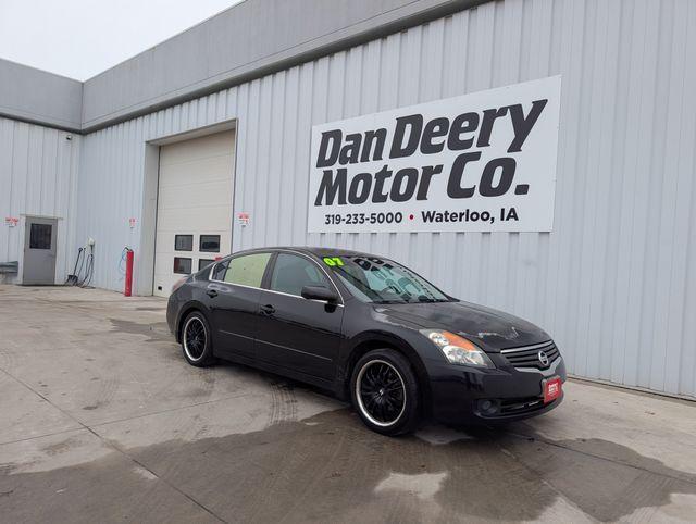 used 2007 Nissan Altima car, priced at $2,999