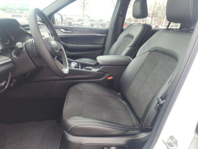 new 2026 Jeep Grand Cherokee L car, priced at $47,378