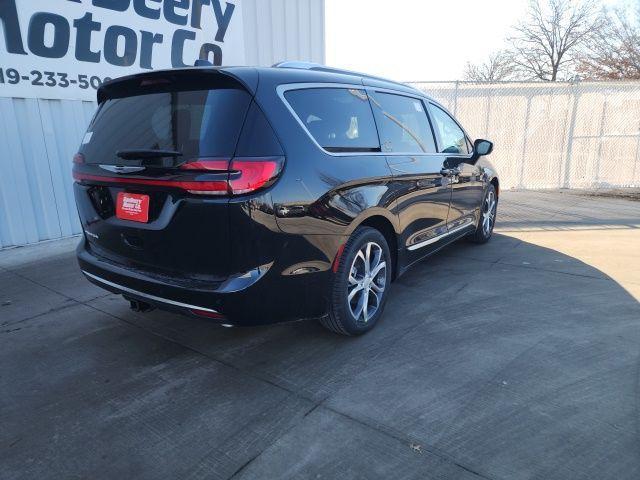 new 2026 Chrysler Pacifica car, priced at $50,391