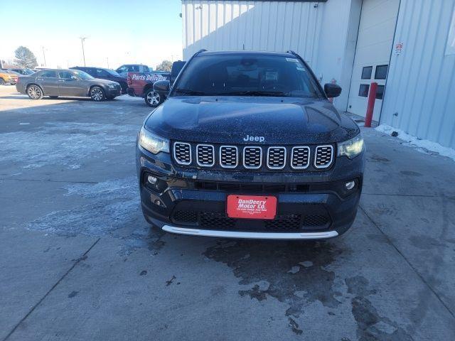 new 2026 Jeep Compass car, priced at $33,011
