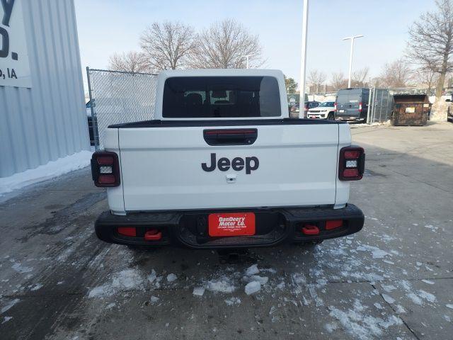 new 2026 Jeep Gladiator car, priced at $54,912