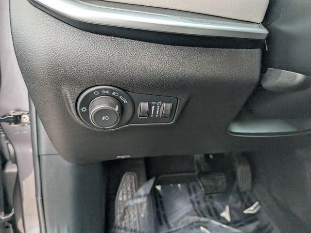 used 2024 Jeep Compass car, priced at $25,260