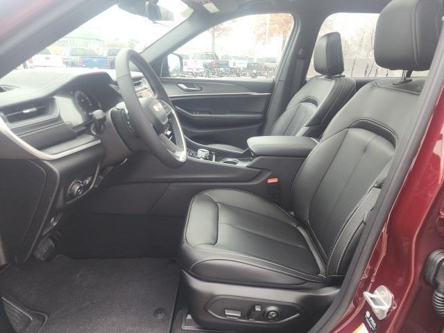 new 2025 Jeep Grand Cherokee L car, priced at $43,119