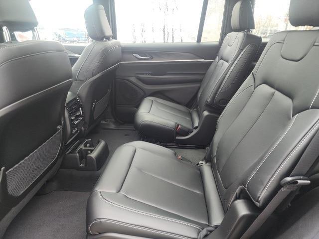 new 2025 Jeep Grand Cherokee L car, priced at $43,119