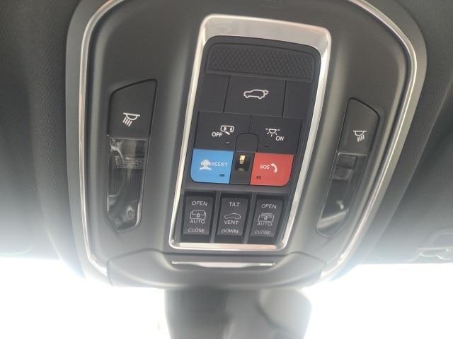 new 2025 Jeep Grand Cherokee L car, priced at $43,119