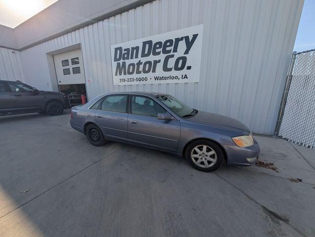 used 2000 Toyota Avalon car, priced at $4,415
