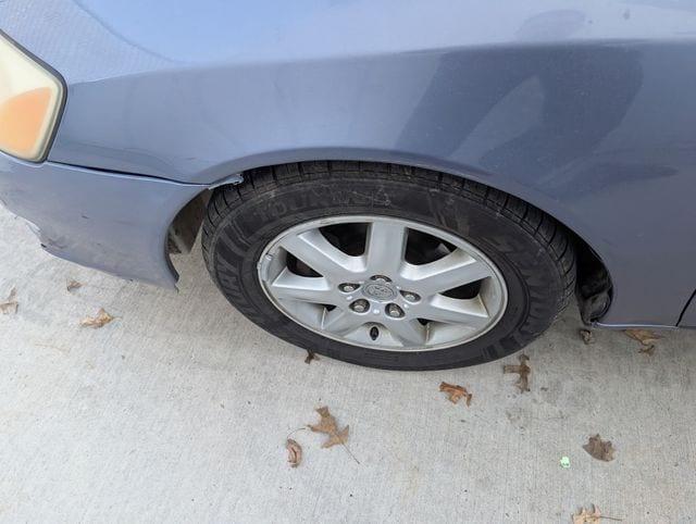 used 2000 Toyota Avalon car, priced at $4,415