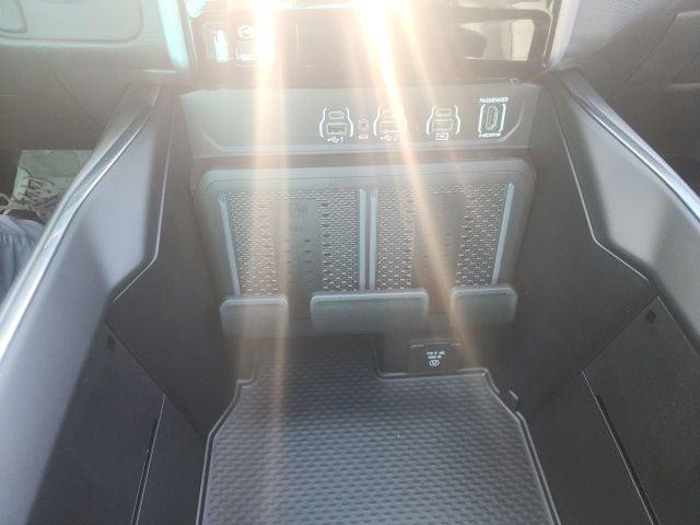 new 2026 Ram 1500 car, priced at $66,087