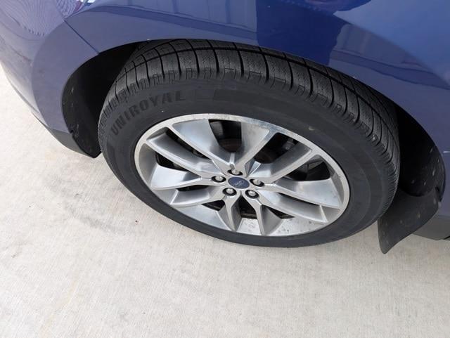 used 2015 Ford Edge car, priced at $9,850