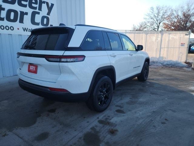 new 2026 Jeep Grand Cherokee car, priced at $45,394