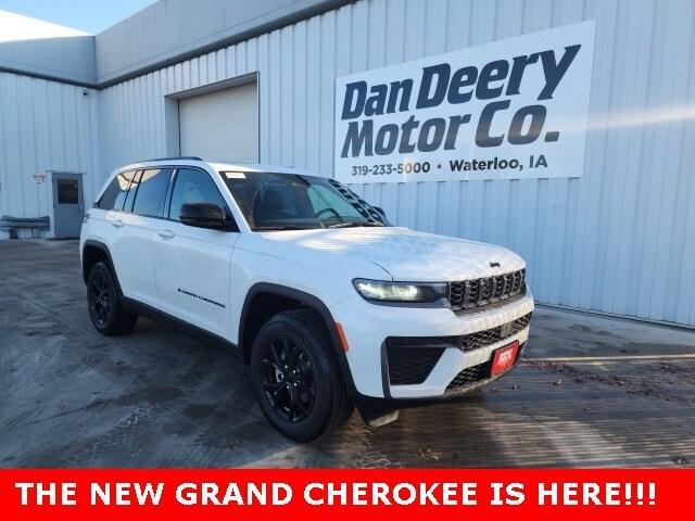 new 2026 Jeep Grand Cherokee car, priced at $45,394