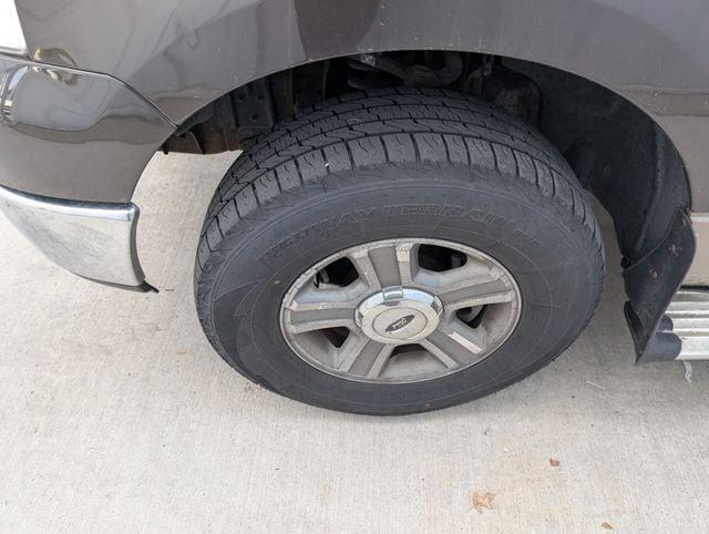 used 2005 Ford F-150 car, priced at $5,995