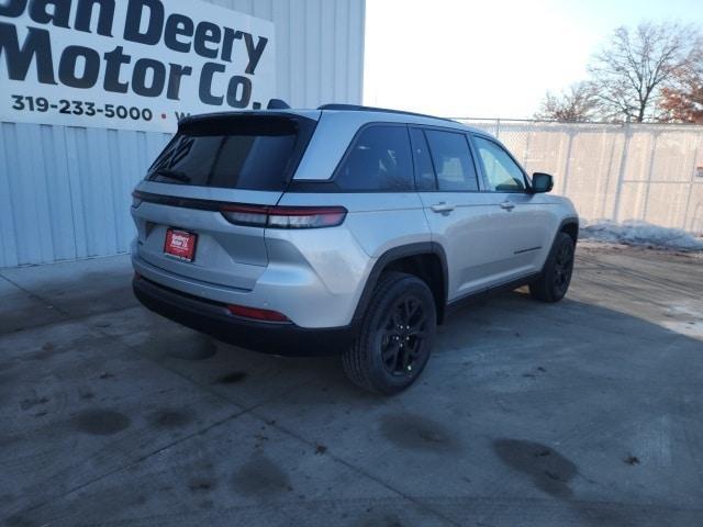 new 2026 Jeep Grand Cherokee car, priced at $45,925