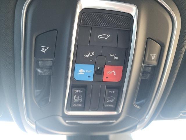 new 2026 Jeep Grand Cherokee car, priced at $45,925