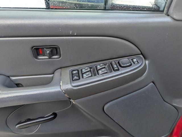 used 2005 GMC Sierra 2500 car, priced at $8,223