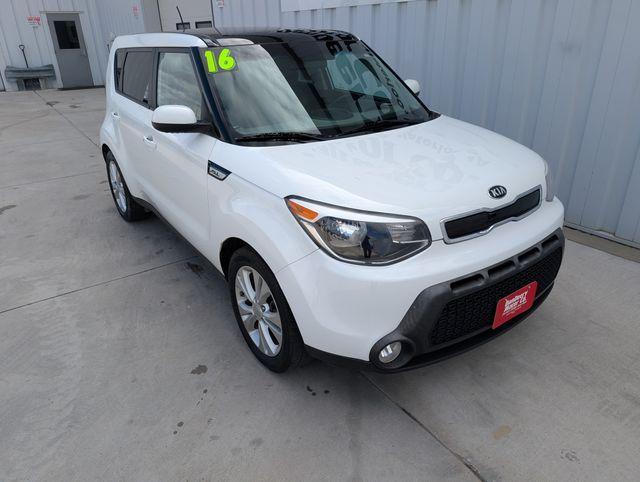 used 2016 Kia Soul car, priced at $5,885