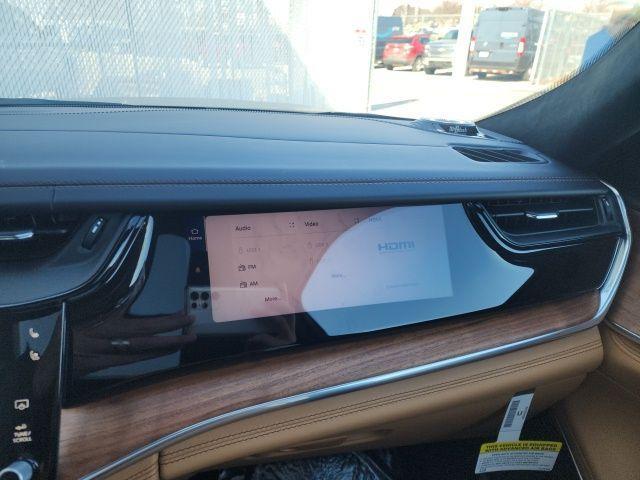 new 2026 Jeep Grand Cherokee car, priced at $59,954