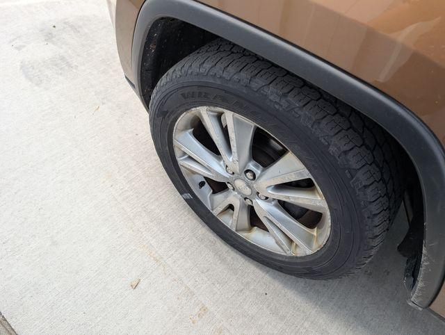 used 2011 Jeep Grand Cherokee car, priced at $8,123
