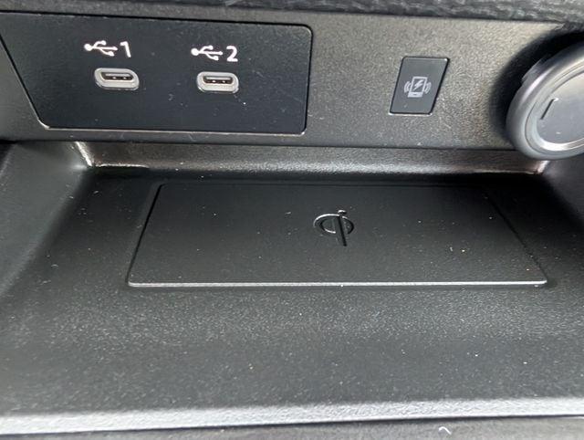 used 2025 Mitsubishi Outlander car, priced at $28,674