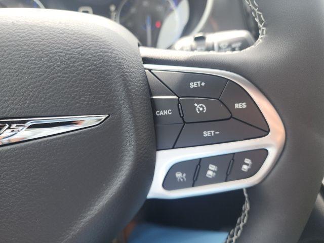 new 2026 Chrysler Pacifica car, priced at $40,000