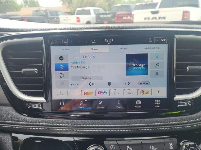 new 2026 Chrysler Pacifica car, priced at $40,000