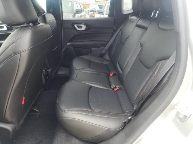 new 2025 Jeep Compass car, priced at $30,083