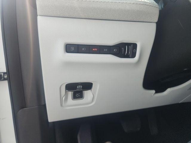 new 2026 Jeep Cherokee car, priced at $36,007