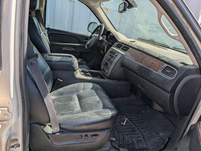 used 2011 GMC Yukon XL car, priced at $5,500